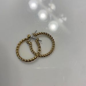 Small gold hoops